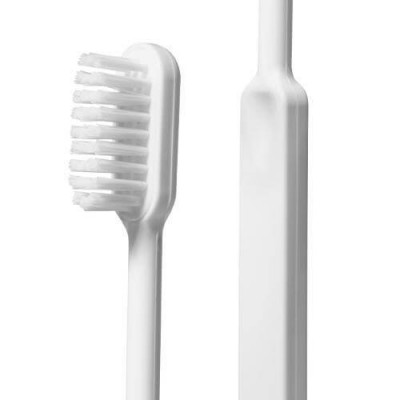 BROSSE À DENTS CALIQUO EN BIOPLASTIQUE - BLANC - TÊTE RECHARGEABLE - POILS SOUPLES